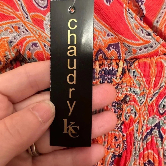 Chaudry women’s NWT’s boho style sleeveless v-neck maxi dress. Size small - Picture 7 of 8